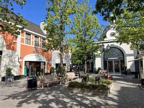 ysl roermond|mcarthurglen roermond.